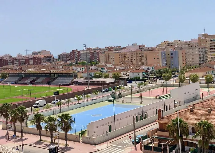 Apartamento Santa PolaThe Guitar 300 m de la playa